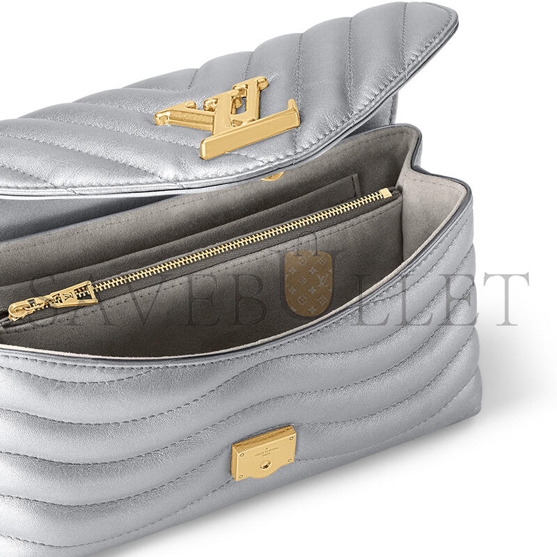 LOUIS VUITTON NEW WAVE CHAIN BAG MM M21348 (24*14*9cm)